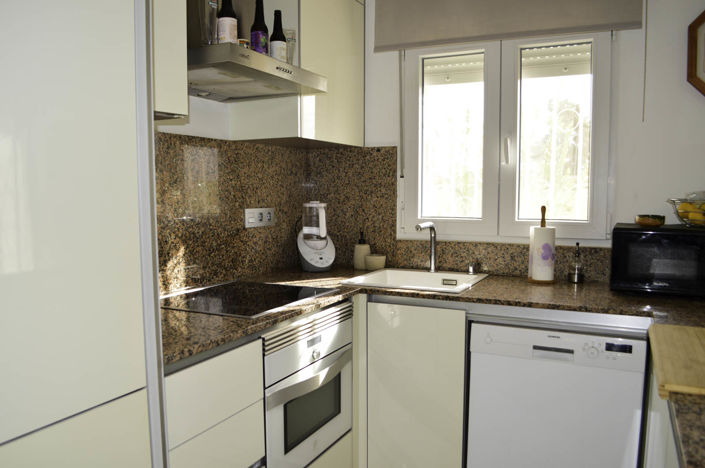 Image No.20-4 Bed Villa for sale