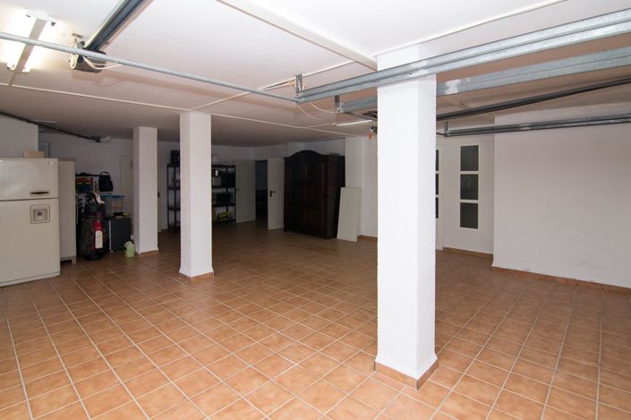 Image No.40-4 Bed Villa for sale