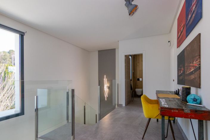 Image No.22-3 Bed Villa for sale