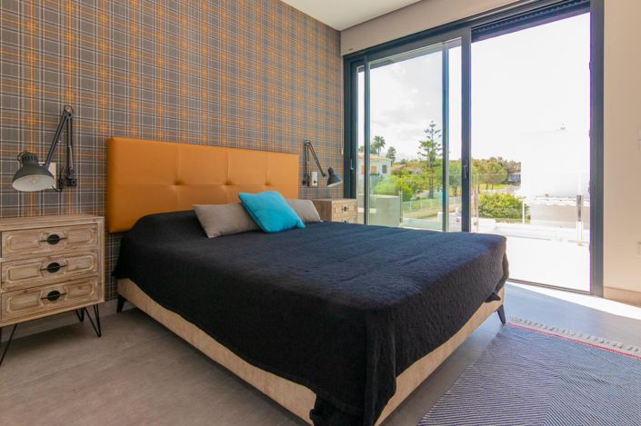 Image No.35-3 Bed Villa for sale