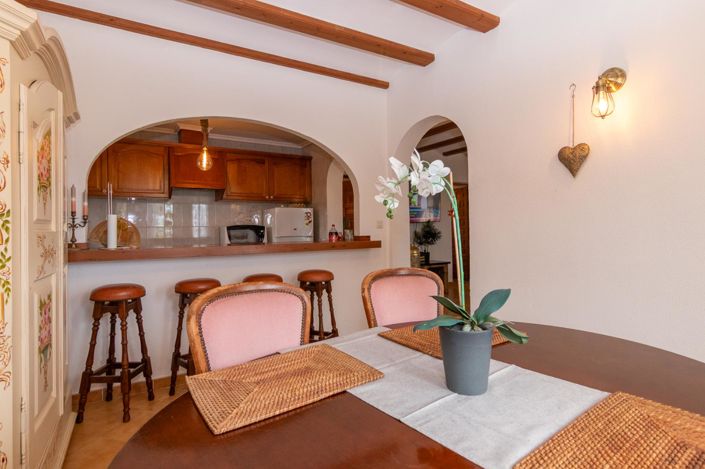 Image No.4-4 Bed Villa for sale