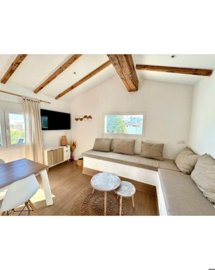 villadeniarenovatedseaviewsvp2616