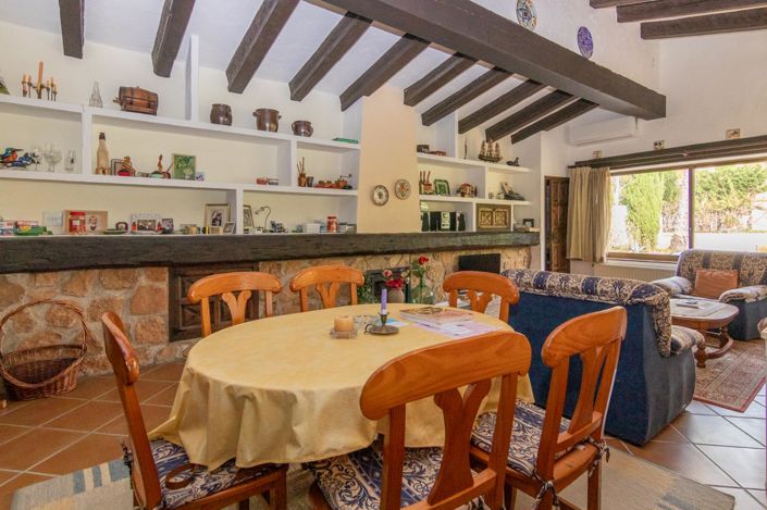 Image No.7-6 Bed Villa for sale