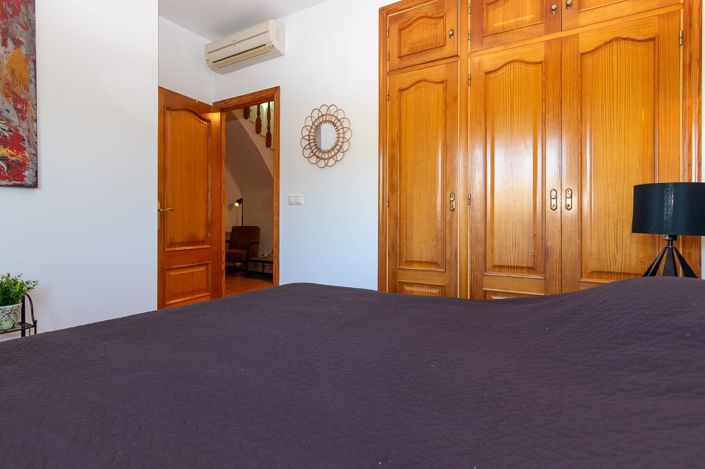 Image No.22-4 Bed Villa for sale