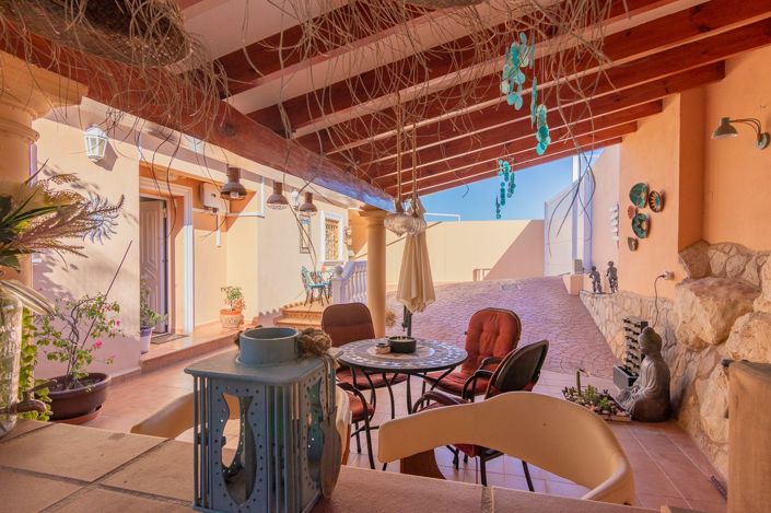 Image No.29-4 Bed Villa for sale