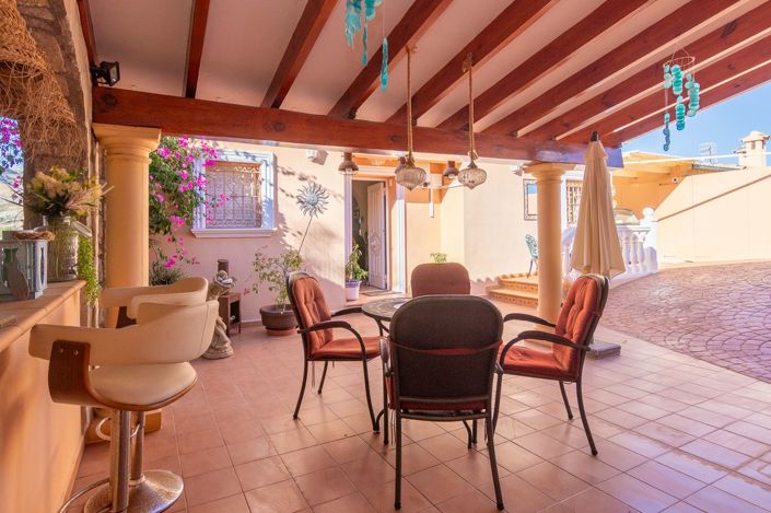 Image No.30-4 Bed Villa for sale