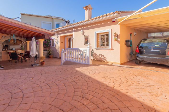 Image No.32-4 Bed Villa for sale