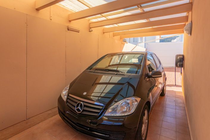 Image No.37-4 Bed Villa for sale