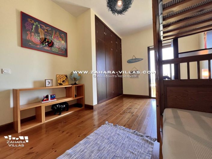 Image No.27-5 Bed Villa for sale