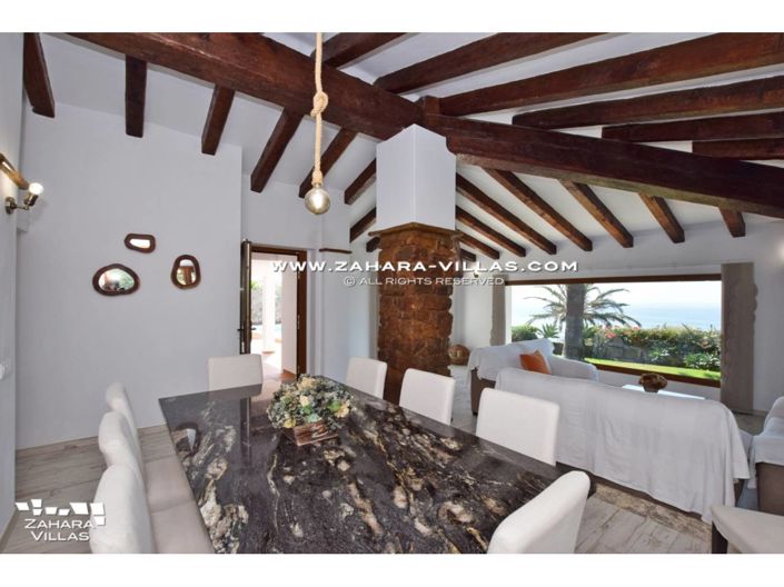 Image No.20-4 Bed Villa for sale