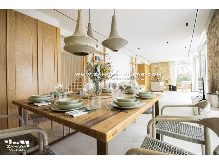 Image No.20-6 Bed Villa for sale