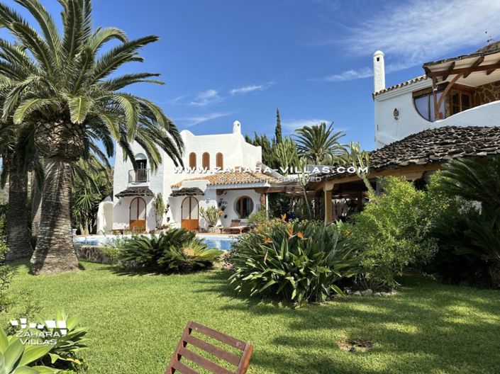 Image No.14-4 Bed Villa for sale