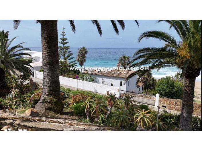 Image No.10-3 Bed Villa for sale