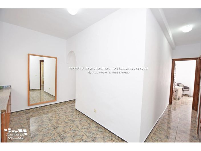 Image No.21-3 Bed Villa for sale