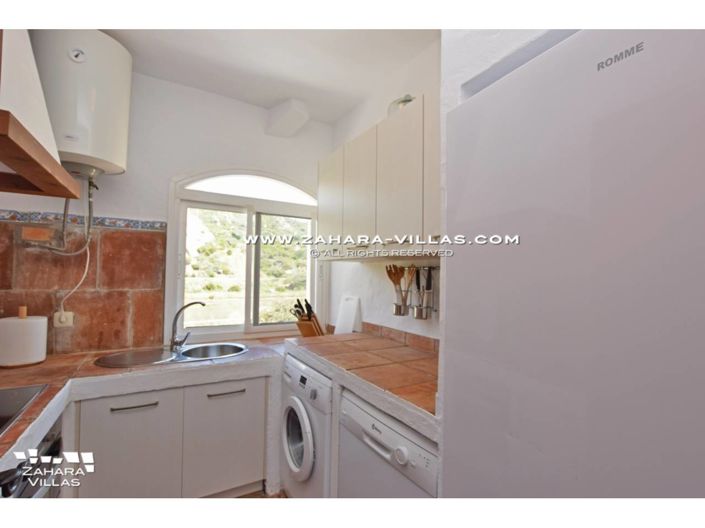 Image No.14-3 Bed Villa for sale