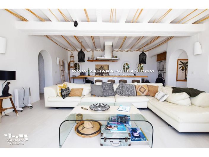 Image No.15-4 Bed Villa for sale