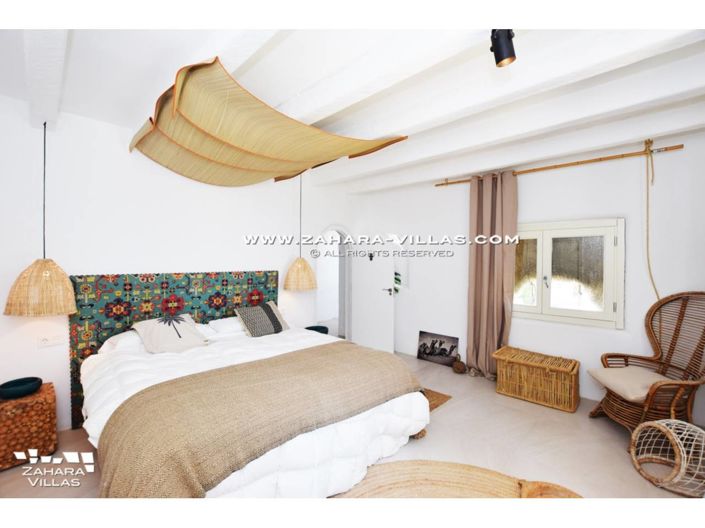 Image No.18-4 Bed Villa for sale