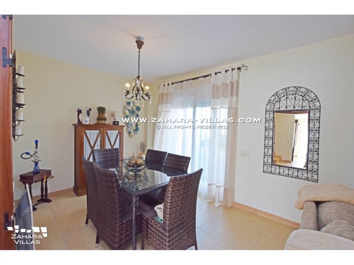 Image No.10-3 Bed Villa for sale