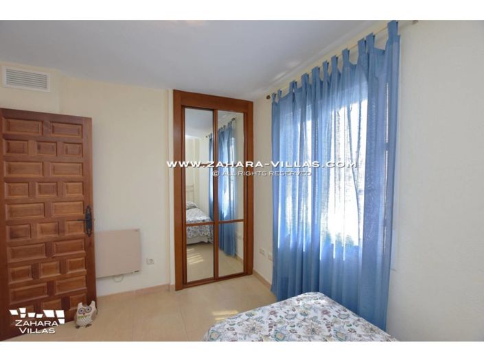 Image No.24-3 Bed Villa for sale