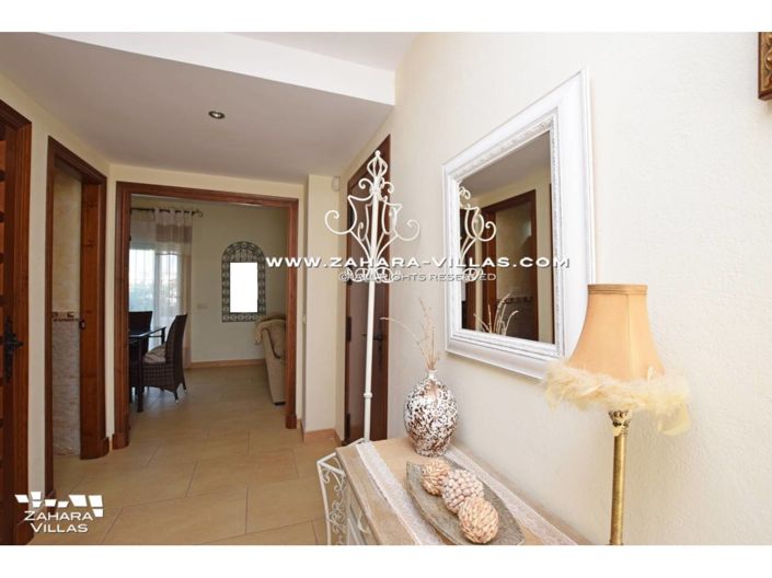 Image No.7-3 Bed Villa for sale