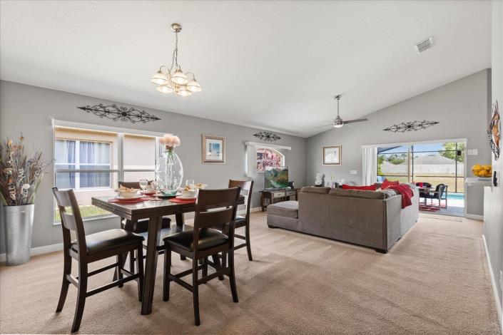 Image No.10-Villa / Détaché de 4 chambres à vendre à Polk City