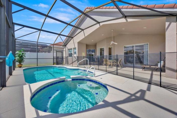 Image No.3-Villa / Détaché de 4 chambres à vendre à Davenport