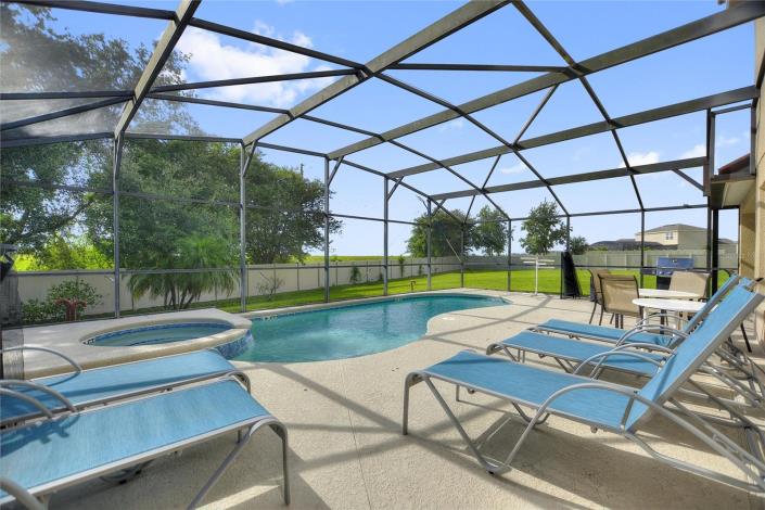 Image No.2-Villa / Détaché de 5 chambres à vendre à Davenport