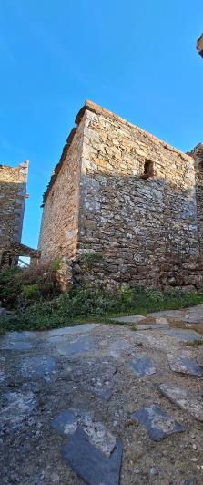 Image No.2-5 Bed Country House for sale