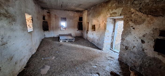 Image No.12-5 Bed Country House for sale