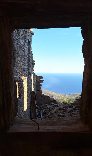 Image No.15-5 Bed Country House for sale