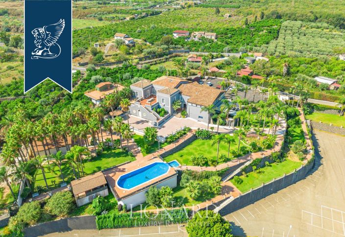 Image No.9-Villa de 7 chambres à vendre à Acireale