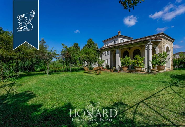 Image No.17-4 Bed Villa for sale