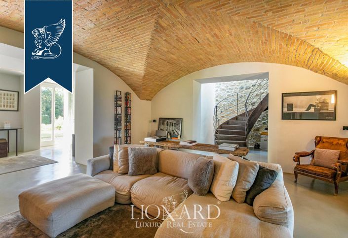 Image No.38-4 Bed Villa for sale