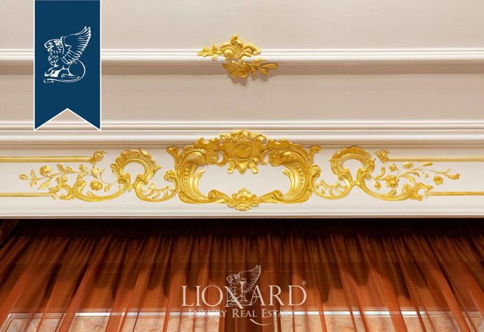 Image No.33-8 Bed Villa for sale