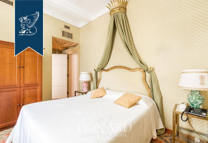 Image No.36-10 Bed Hotel for sale