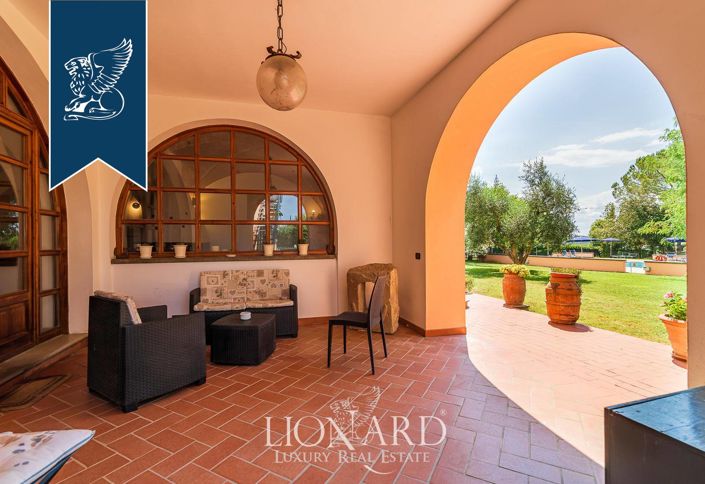 Image No.17-Ferme de 18 chambres à vendre à Castellina Marittima