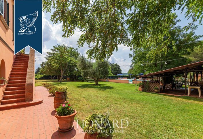 Image No.18-Ferme de 18 chambres à vendre à Castellina Marittima