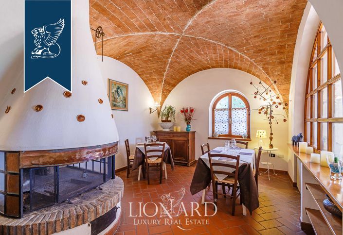 Image No.25-Ferme de 18 chambres à vendre à Castellina Marittima