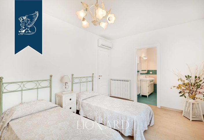 Image No.22-4 Bed Villa for sale