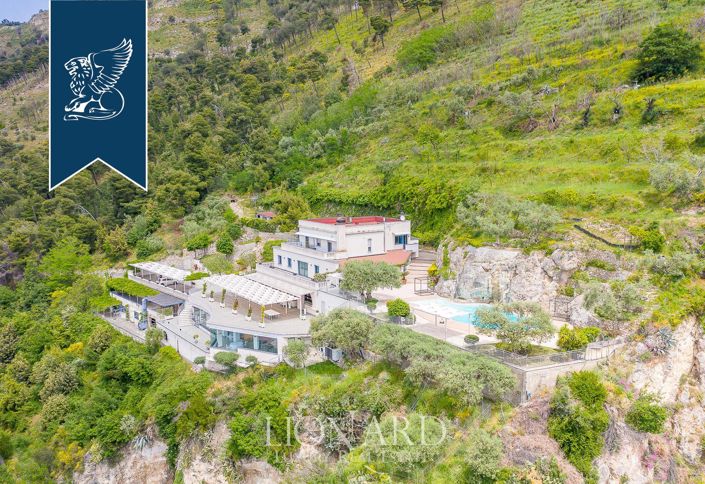 Image No.3-4 Bed Villa for sale