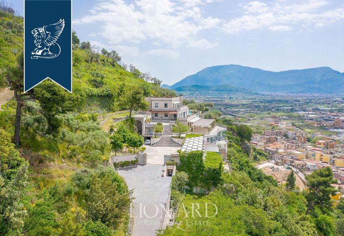 Image No.8-4 Bed Villa for sale