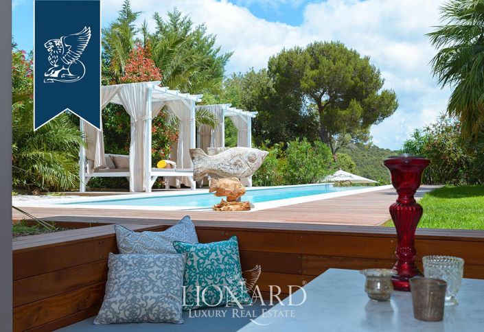 Image No.5-5 Bed Villa for sale