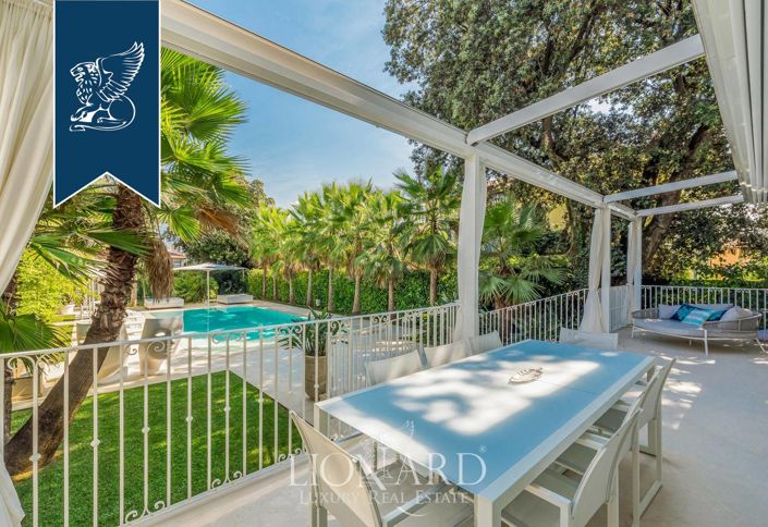 Image No.10-4 Bed Villa for sale