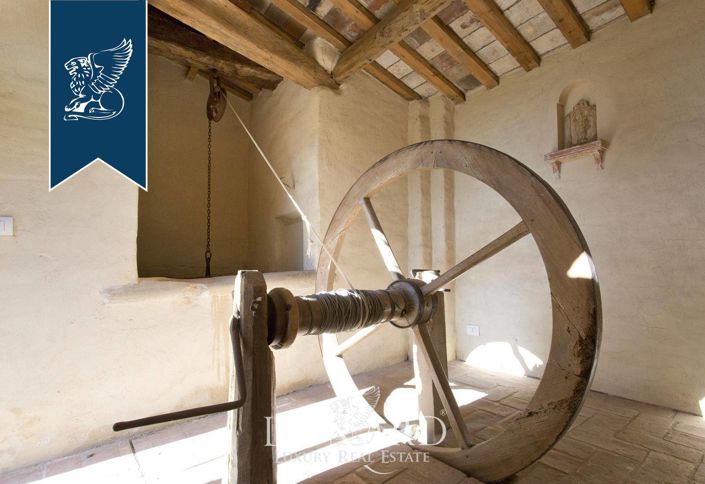 Image No.46-6 Bed Villa for sale