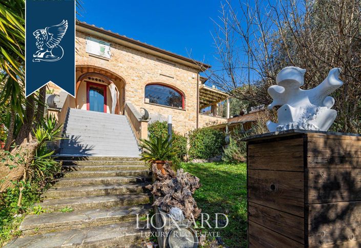 Image No.10-Villa de 7 chambres à vendre à Camaiore