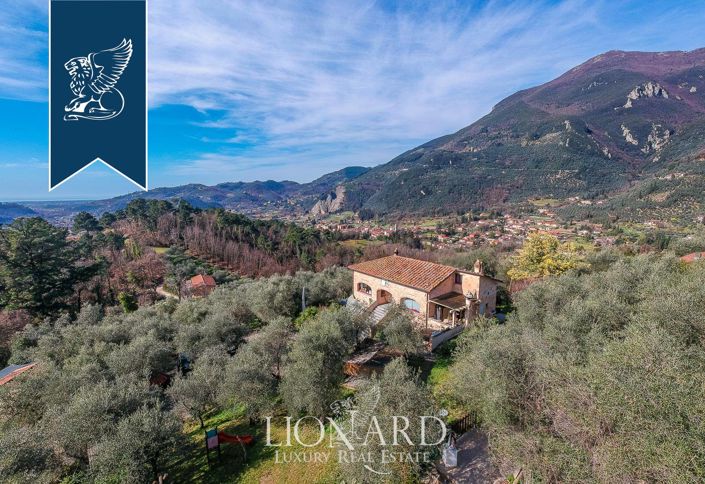 Image No.3-Villa de 7 chambres à vendre à Camaiore