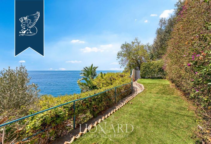 Image No.11-Villa de 6 chambres à vendre à Salerno