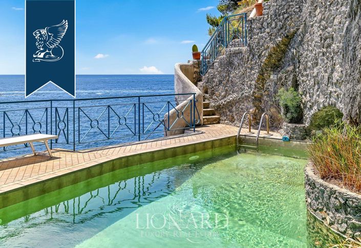 Image No.5-Villa de 6 chambres à vendre à Salerno