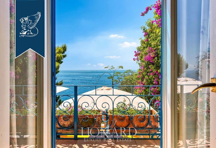 Image No.9-Villa de 6 chambres à vendre à Salerno