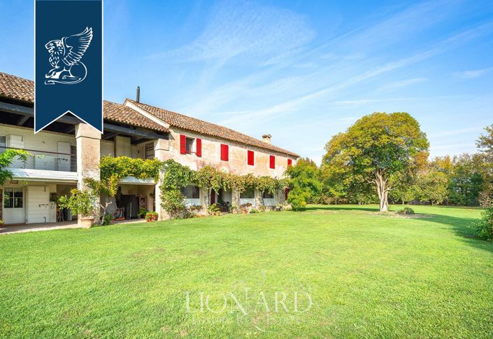 Image No.11-Ferme de 11 chambres à vendre à Roncade